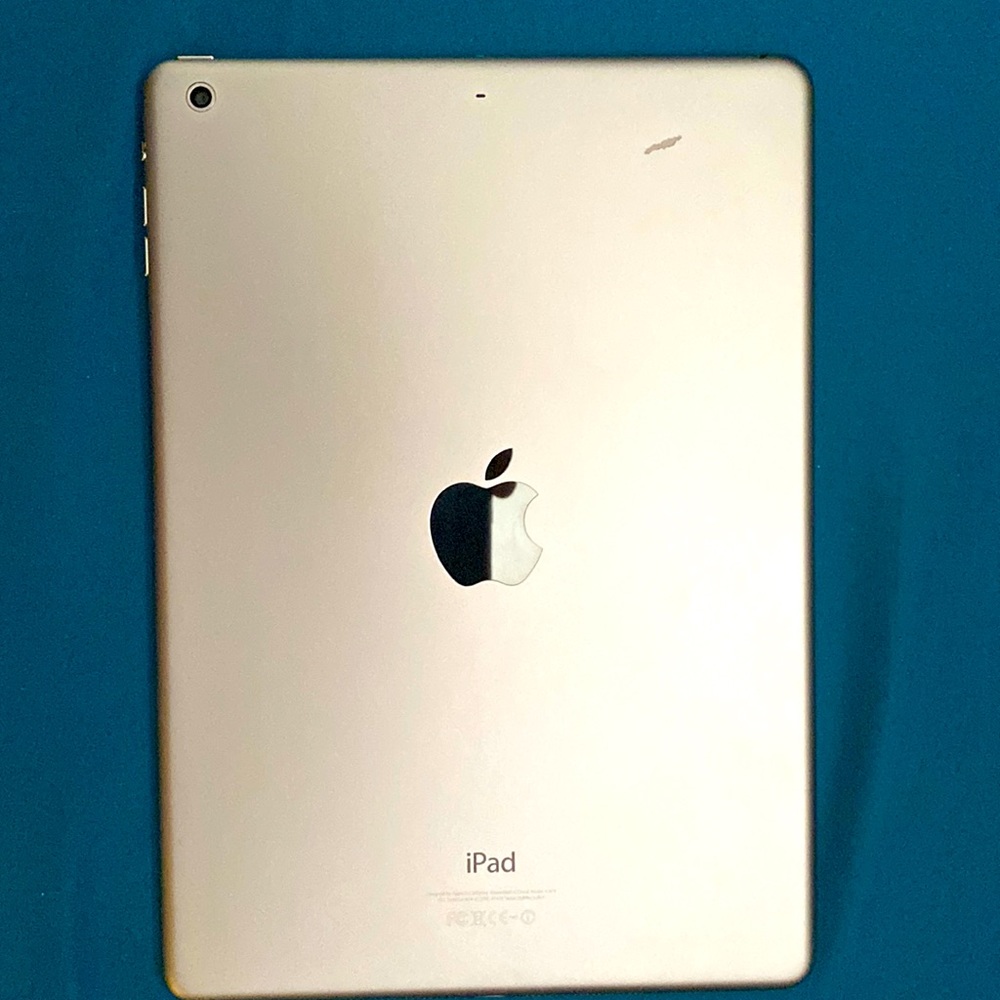 iPad Air - 2018 - 9.7” screen